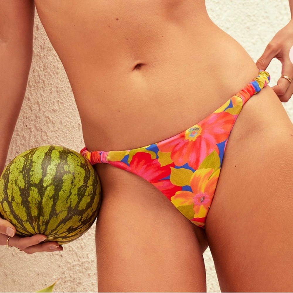 Billabong bikini bottoms